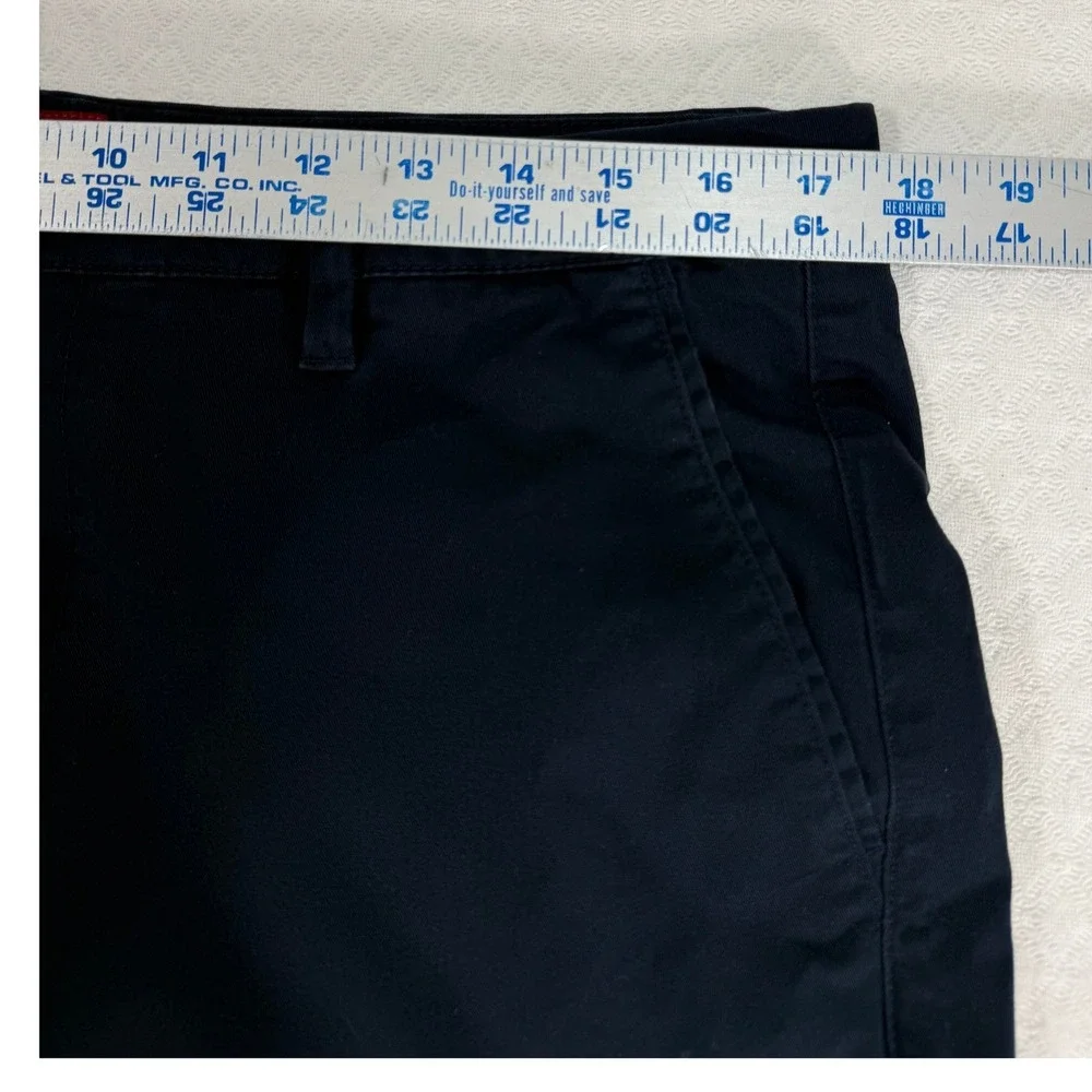 UNTUCKit Chinos Mens 34x32 St. Clair Relaxed Fit Navy Blue Stretch OfficeEUC